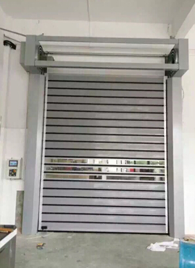 丰满硬质高速卷帘门